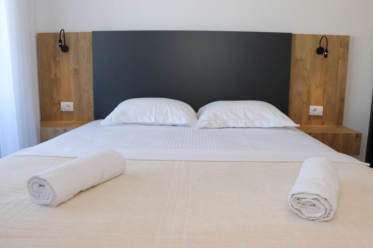 Eagles Apartments & Suites Ulcinj Zewnętrze zdjęcie