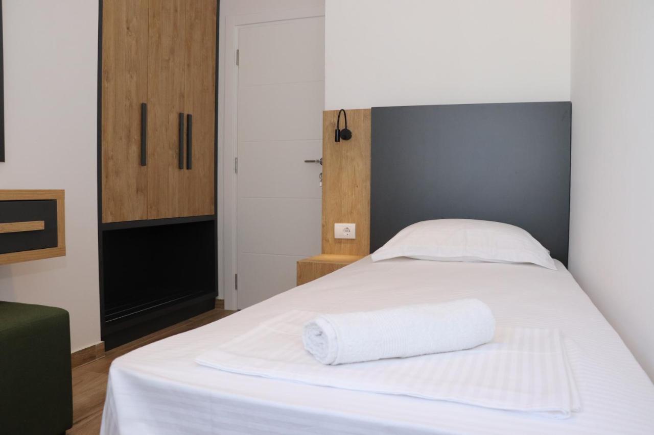 Eagles Apartments & Suites Ulcinj Zewnętrze zdjęcie