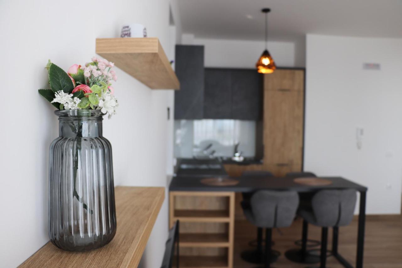 Eagles Apartments & Suites Ulcinj Zewnętrze zdjęcie