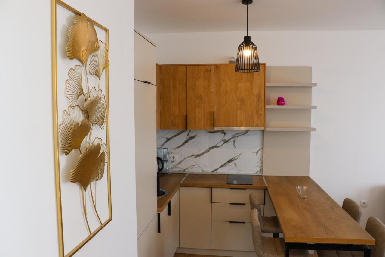 Eagles Apartments & Suites Ulcinj Zewnętrze zdjęcie